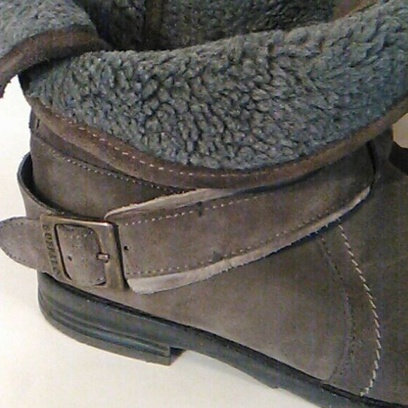 Buffalo London Boots  - Picture 4 of 10